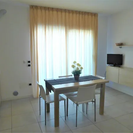 דירה Bilocale In Piazza Brescia *