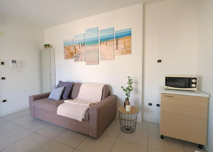 Bilocale In Piazza Brescia *