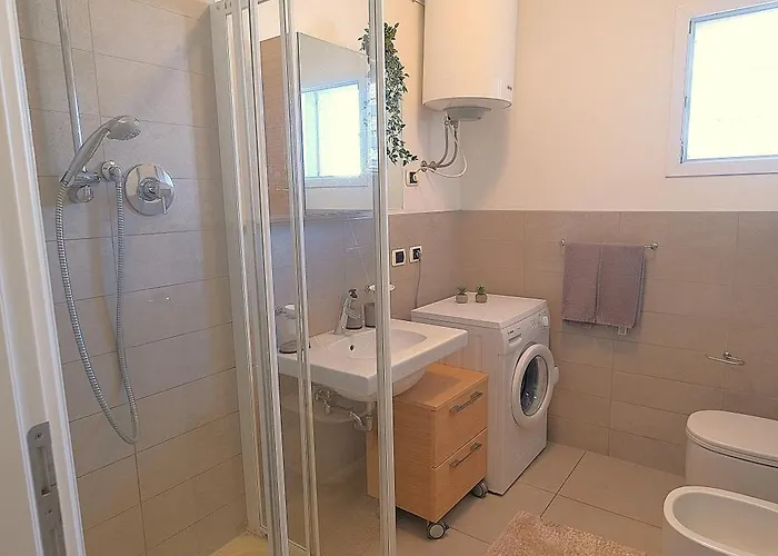 아파트 Bilocale In Piazza Brescia 리도 디 예솔로